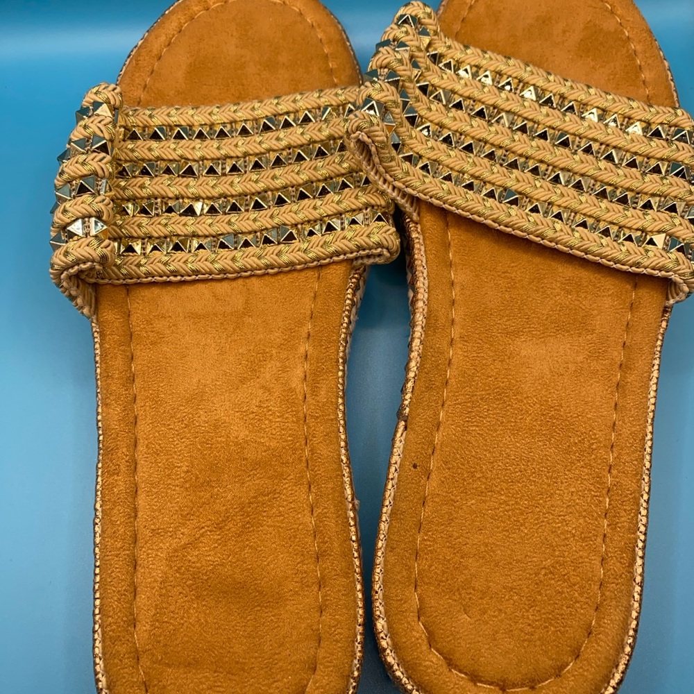 Stylish Brown Woven Sandals
